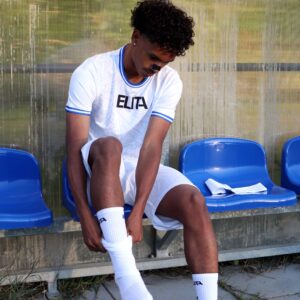 Stærkere på fodboldbanen med det rette fodboldudstyr fra ELITA